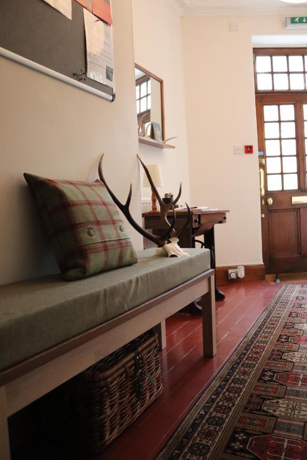 Coig Na Shee Guest House Newtonmore Exterior photo
