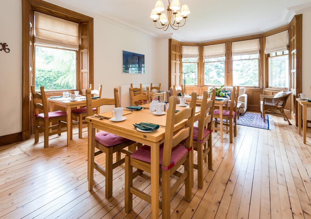 Coig Na Shee Guest House Newtonmore Exterior photo
